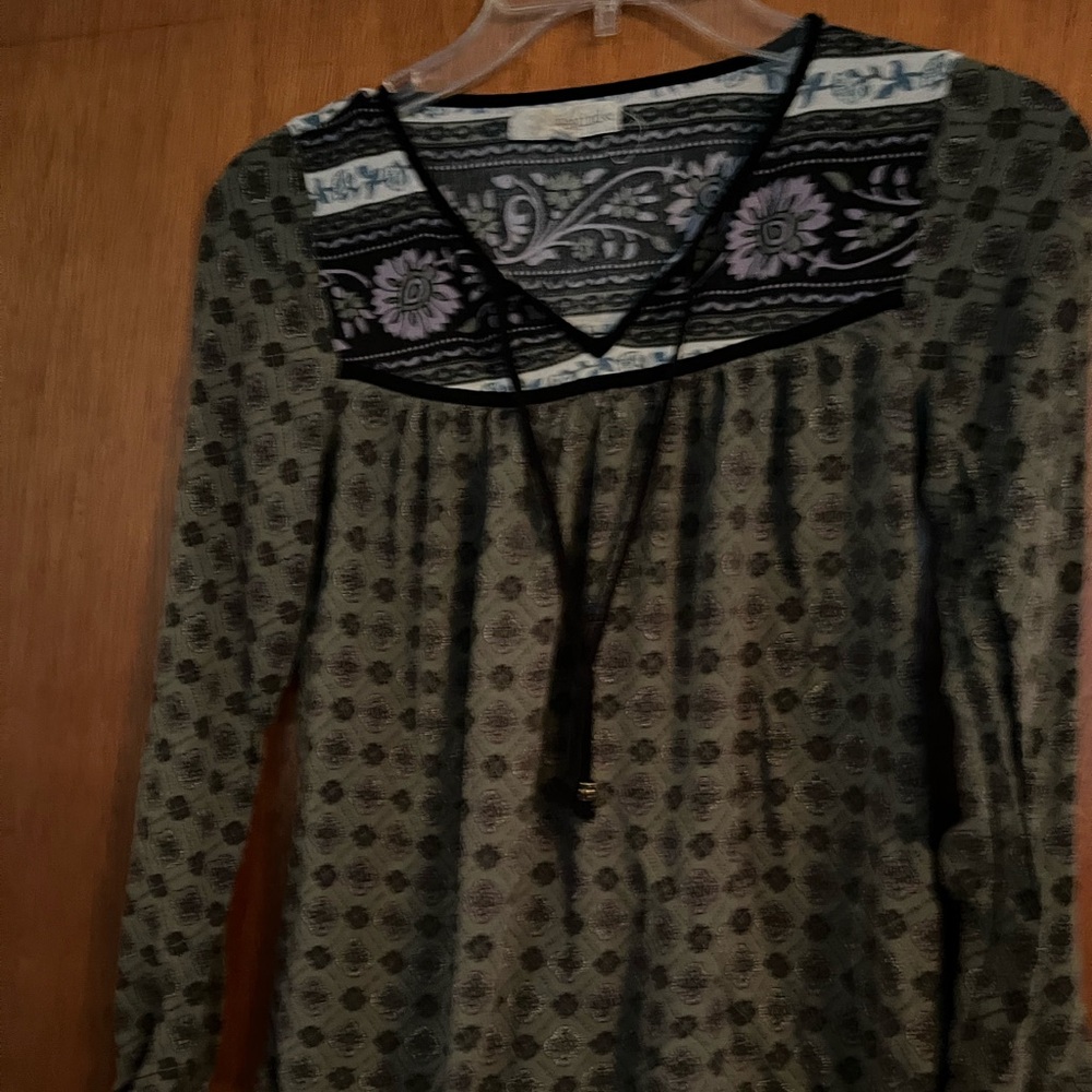 Boho top   So cute in green and lavender !